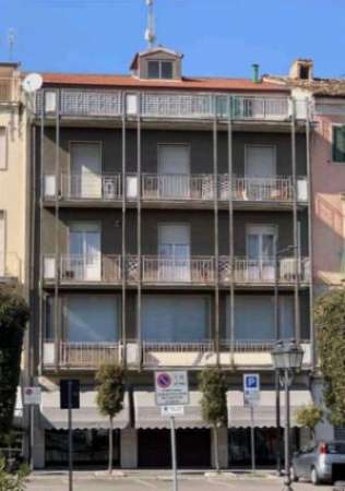 Foto Immobile in asta di 193 m con pi� di 5 locali in vendita a Orsogna