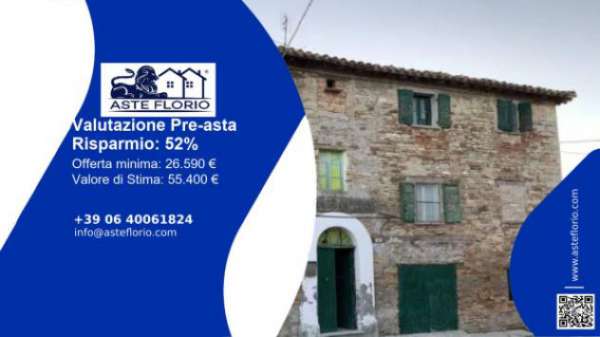 Foto Immobile in asta di 195 m con pi� di 5 locali in vendita a Montefelcino