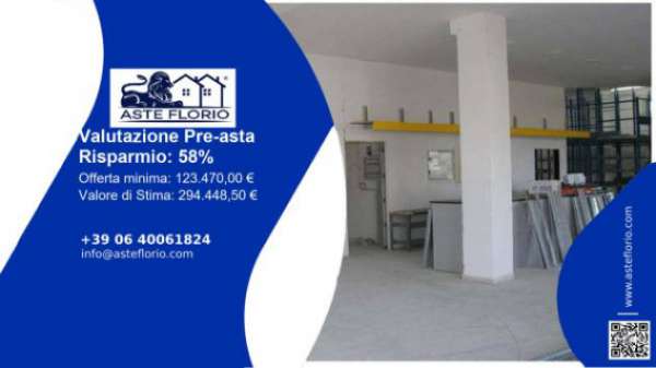 Foto Immobile in asta di 218 m in vendita a Roma