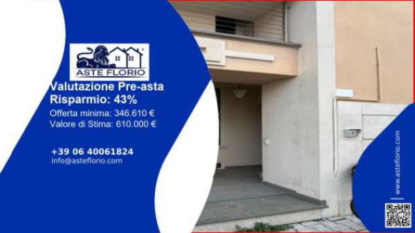 Foto Immobile in asta di 231 m con pi� di 5 locali in vendita a Viareggio