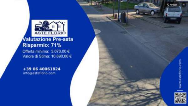 Foto Immobile in asta di 24 m, box auto in vendita a Reggio Emilia