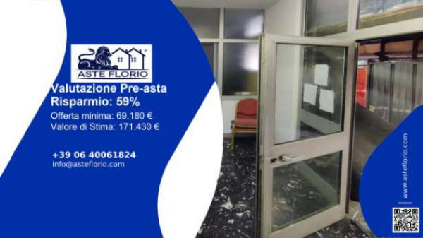Foto Immobile in asta di 247 m con pi� di 5 locali in vendita a Genova