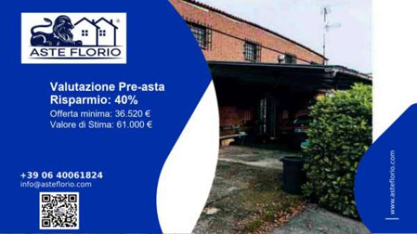 Foto Immobile in asta di 252 m con pi� di 5 locali e box auto in vendita a Oleggio