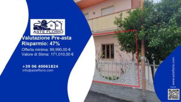 Foto Immobile in asta di 275 m con pi� di 5 locali in vendita a Tortoreto