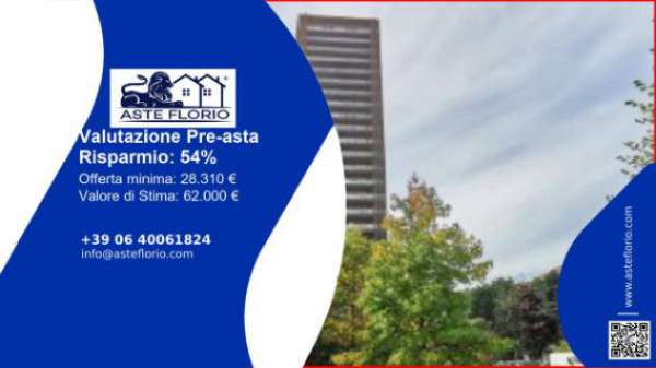 Foto Immobile in asta di 30 m con pi� di 5 locali in vendita a Milano