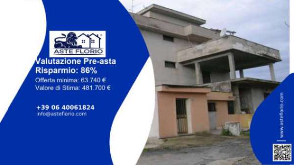 Foto Immobile in asta di 413 m con pi� di 5 locali in vendita a Ardea