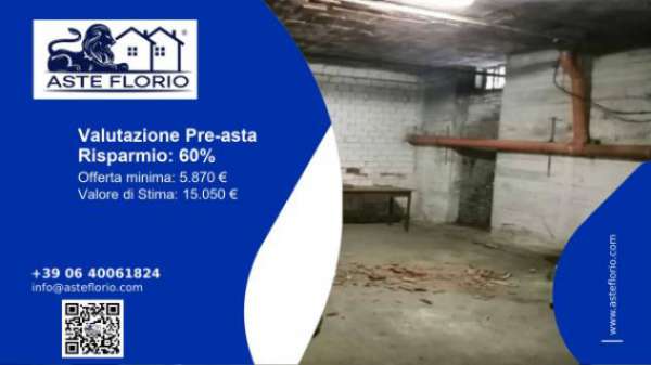 Foto Immobile in asta di 43 m con pi� di 5 locali in vendita a Torino