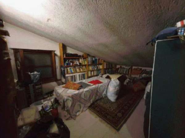 Foto Immobile in asta di 433 m in vendita a Castiglione del Lago