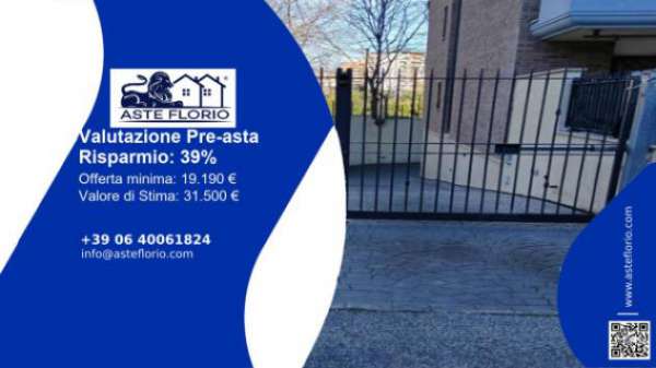 Foto Immobile in asta di 44 m, box auto in vendita a Pomezia