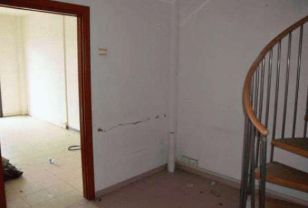 Foto Immobile in asta di 45 m in vendita a Montignoso