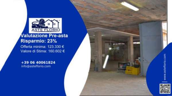 Foto Immobile in asta di 454 m in vendita a Pomigliano d'Arco