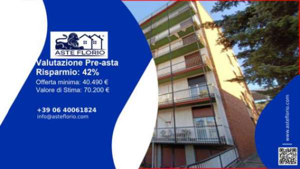 Foto Immobile in asta di 53 m con pi� di 5 locali in vendita a Como