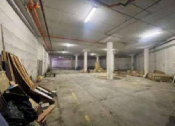Foto Immobile in asta di 54 m con 1 locale in vendita a Napoli