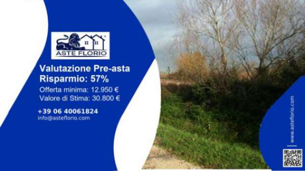 Foto Immobile in asta di 5600 m in vendita a Foligno