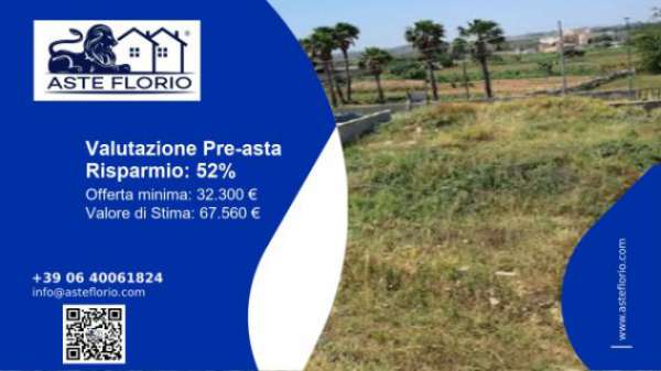 Foto Immobile in asta di 563 m in vendita a Lizzanello