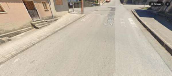 Foto Immobile in asta di 64 m con 2 locali in vendita a Dinami