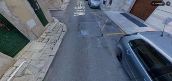 Foto Immobile in asta di 69 m in vendita a Triggiano