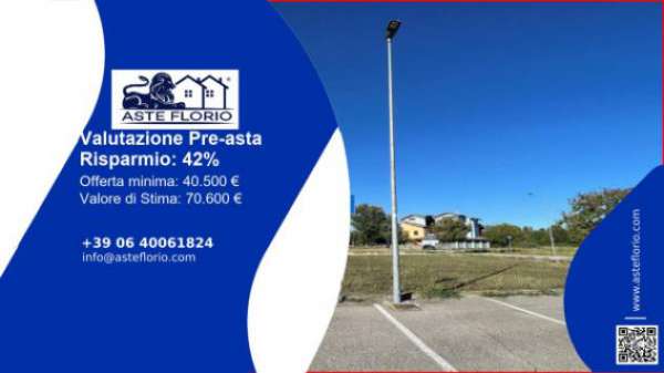Foto Immobile in asta di 706 m in vendita a Curtatone