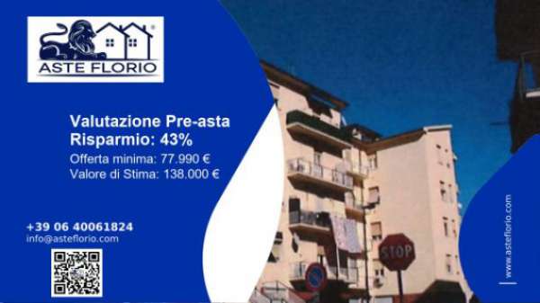 Foto Immobile in asta di 75 m, box auto in vendita a Colle di Val d'Elsa