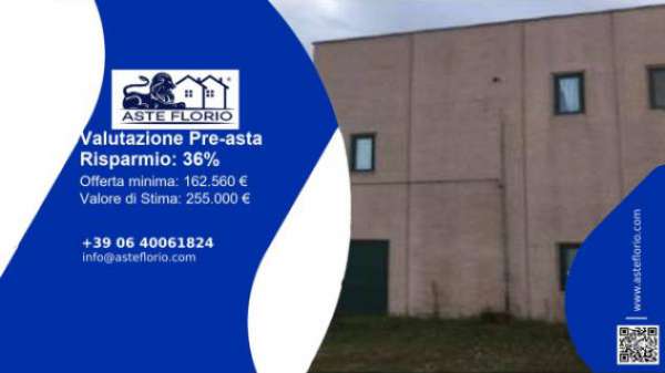 Foto Immobile in asta di 750 m con pi� di 5 locali in vendita a Casarile