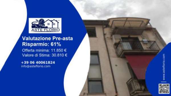 Foto Immobile in asta di 78 m con 4 locali in vendita a Fondi