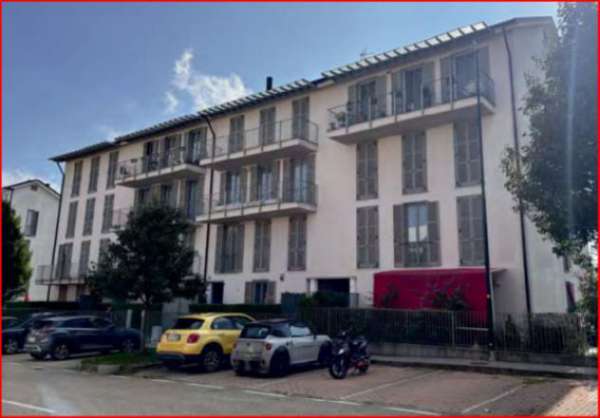 Foto Immobile in asta di 87 m con 3 locali in vendita a Chieri