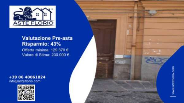 Foto Immobile in asta di 936 m in vendita a Napoli