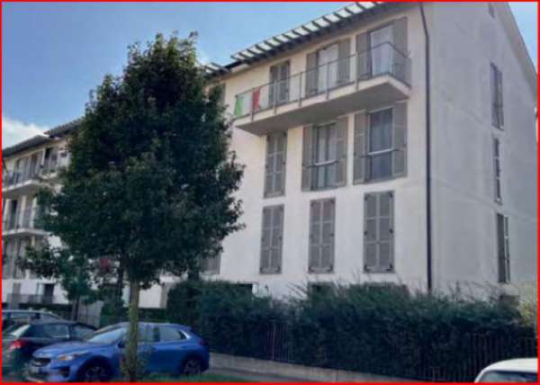 Foto Immobile in asta di 96 m con 3 locali e box auto in vendita a Chieri