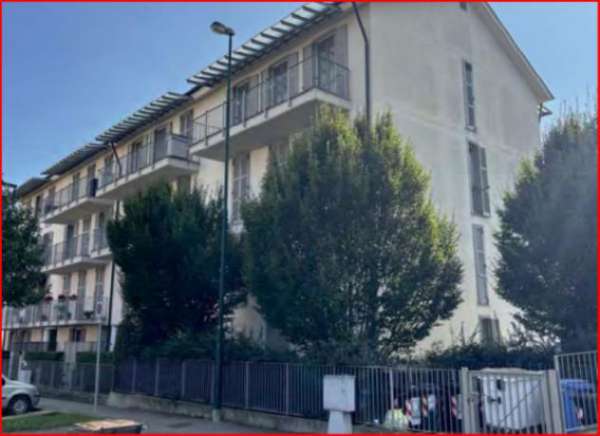 Foto Immobile in asta di 97 m con 3 locali e box auto in vendita a Chieri