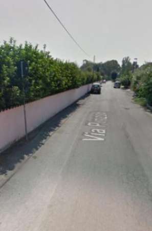 Foto Immobile in asta di 98 m con 4 locali e box auto in vendita a Roma