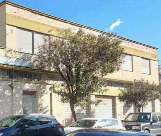 Foto Immobile in asta di 990 m in vendita a Quartu Sant'Elena