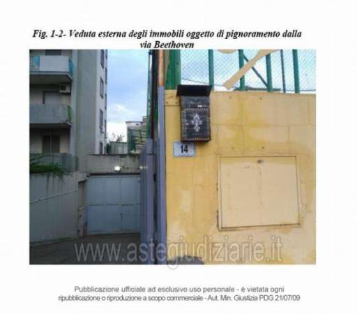 Foto IMMOBILI-IMMOBILE COMMERCIALE-Localit  is arenas via beethoven, 18