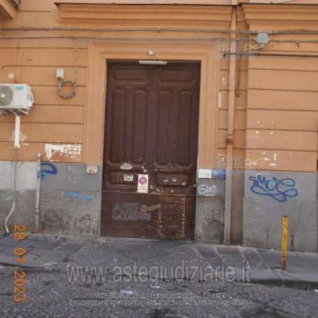 Foto IMMOBILI-IMMOBILE COMMERCIALE-Via filippo agresti, 8, 80142 napoli na, italia