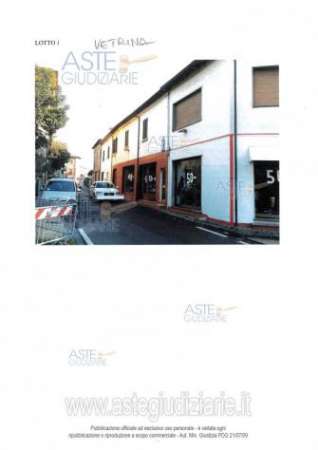 Foto IMMOBILI-IMMOBILE COMMERCIALE-Via vittorio veneto, 54/56