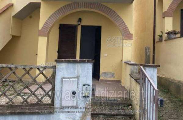 Foto IMMOBILI-IMMOBILE RESIDENZIALE-06055 marsciano pg, italia