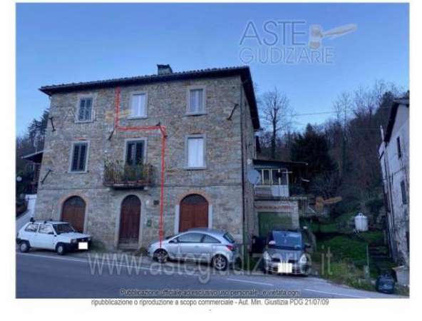 Foto IMMOBILI-IMMOBILE RESIDENZIALE-Loc. cipressi 51/4 fraz. pontecosi