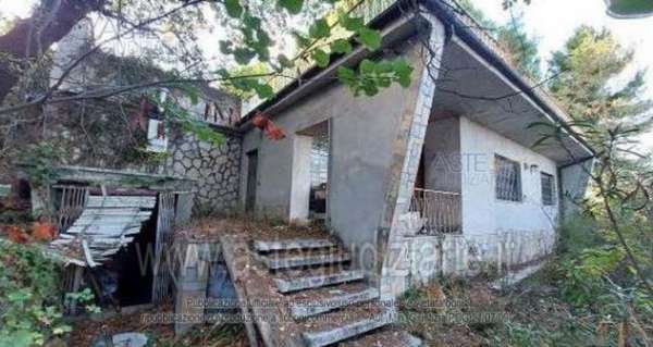 Foto IMMOBILI-IMMOBILE RESIDENZIALE-Strada provinciale per pescara - s. silvestro, 65129 pescara pe, italia