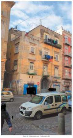 Foto IMMOBILI-IMMOBILE RESIDENZIALE-Via carbonara, 95, 80139 napoli na, italia
