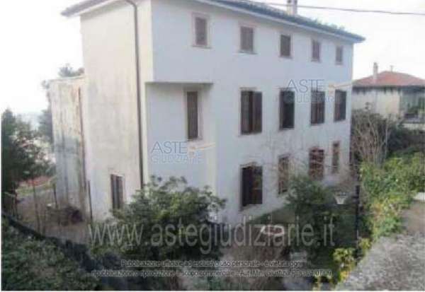 Foto IMMOBILI-IMMOBILE RESIDENZIALE-Via cavour n. 45
