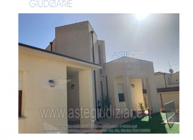 Foto IMMOBILI-IMMOBILE RESIDENZIALE-Via chersonnesus