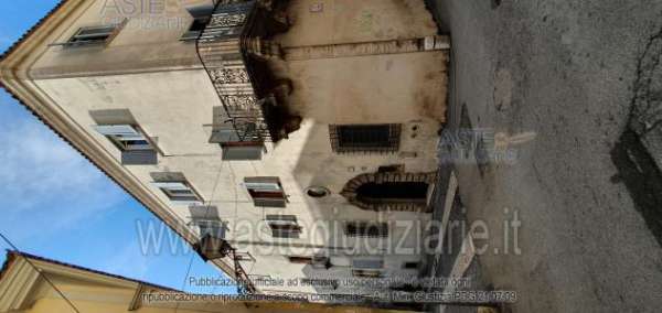 Foto IMMOBILI-IMMOBILE RESIDENZIALE-Via consolare 85