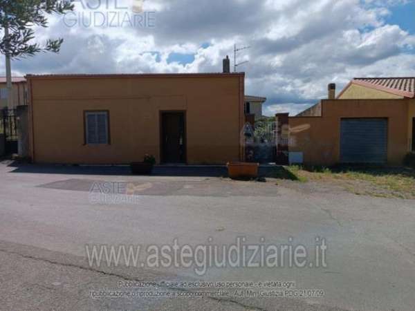 Foto IMMOBILI-IMMOBILE RESIDENZIALE-Via cuccaionis n. 1