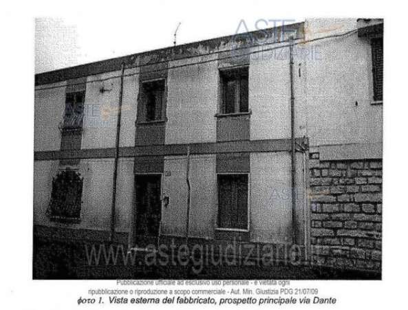 Foto IMMOBILI-IMMOBILE RESIDENZIALE-Via dante n.42