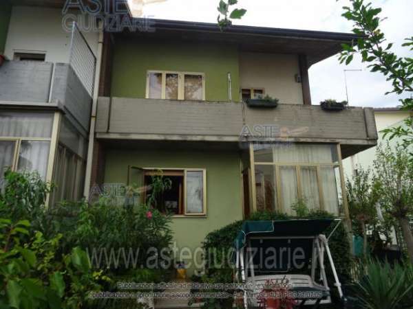 Foto IMMOBILI-IMMOBILE RESIDENZIALE-Via edoardo pantano, 15, 47841 cattolica rn, italia