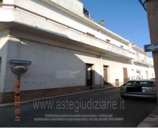 Foto IMMOBILI-IMMOBILE RESIDENZIALE-Via fiume, 18, 74020 maruggio ta, italia