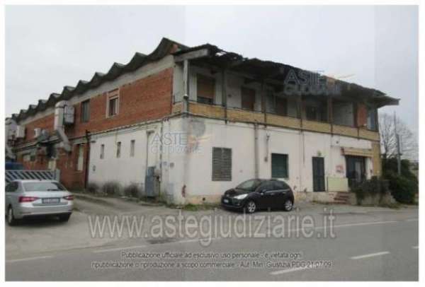 Foto IMMOBILI-IMMOBILE RESIDENZIALE-Via francesca sud uggia, 643, 51015 uggia-pazzera-bizzarrino pt, italia