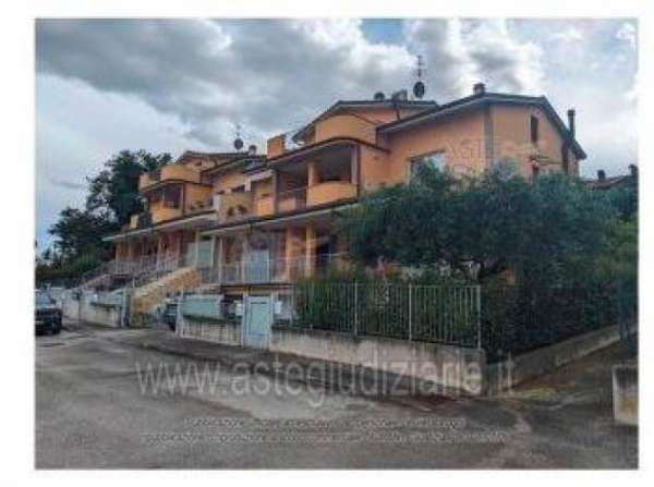 Foto IMMOBILI-IMMOBILE RESIDENZIALE-Via francesco baracca, 60027 osimo an, italia