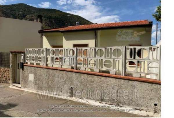 Foto IMMOBILI-IMMOBILE RESIDENZIALE-Via gennargentu n. 14