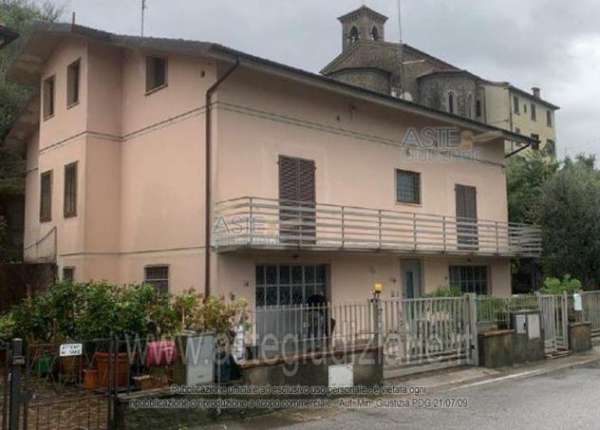 Foto IMMOBILI-IMMOBILE RESIDENZIALE-Via marlianese , 12