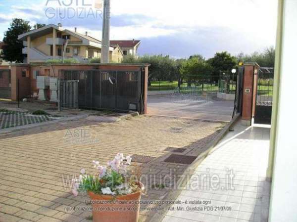 Foto IMMOBILI-IMMOBILE RESIDENZIALE-Via nilo, 18, 65015 montesilvano pe, italia